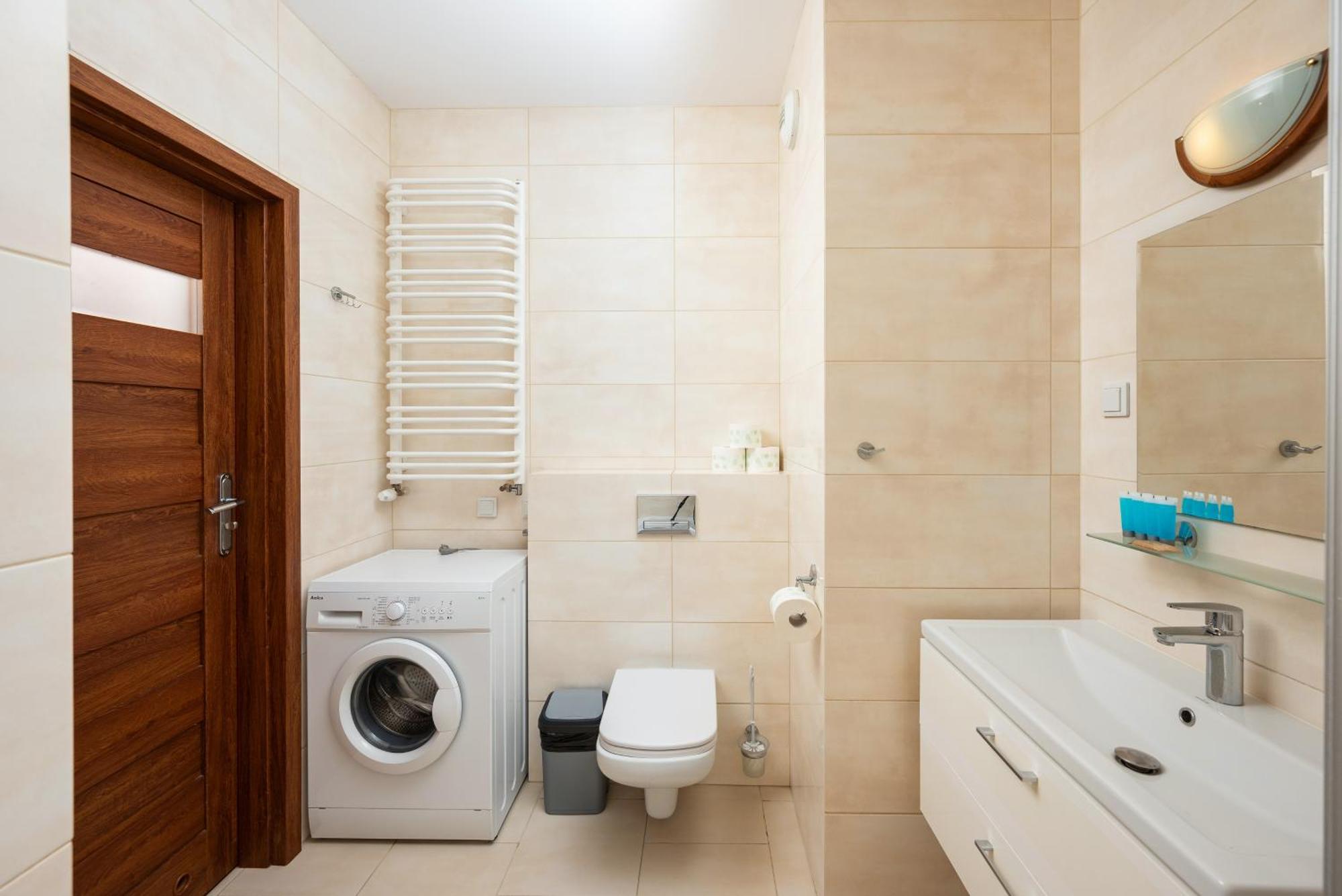 Metro Plocka Cosy Apartment Warsaw Exterior photo